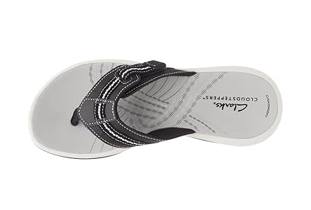 Amazon.com | Clarks Women's Sunmaze Tide Flip-Flop, Black